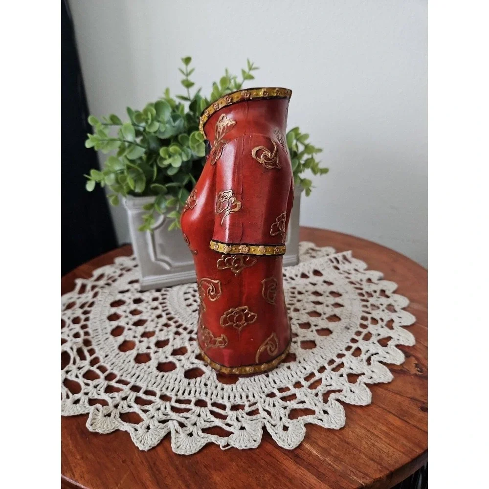 Red Chinese‎ Cheongsam Qipao Dress Torso Resin Vase Floral Gold Relief 8x6in